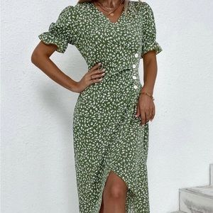 SHEIN | Green Floral MIDI Dress